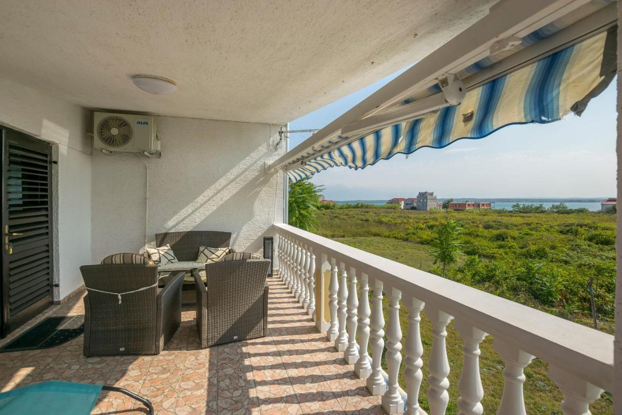 Apartment Seka Privlaka  Buitenkant foto